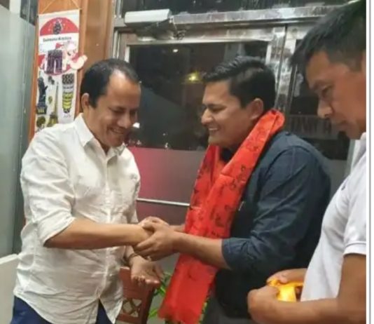 नेपाली जनसम्पर्क समिति अमेरिकाद्वारा जलजला गाउँपालिकाका अध्यक्ष मल्ललाई भव्य स्वागत