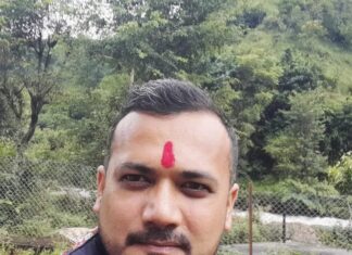 जलश्रोत तथा सिंचाई डिभिजन कार्यालयका प्रमुख अधिकारीलाई उत्कृष्ट निजामती पुरस्कार