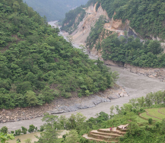 अविरल बर्षाका कारण कालीगण्डकी करिडोर अवरुद्ध