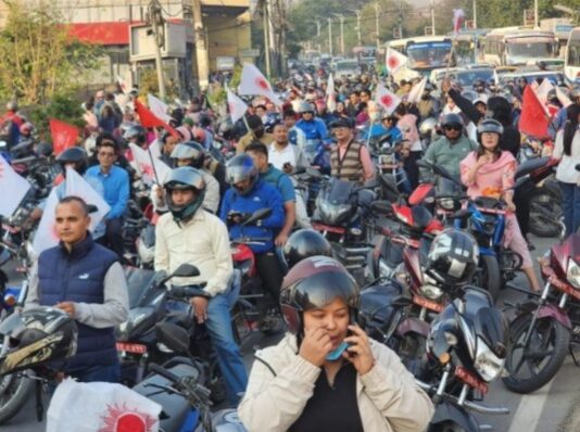 कार्तिक २५ गते कुश्मामा एमालेले मोटरसाइकल ~याली गर्ने