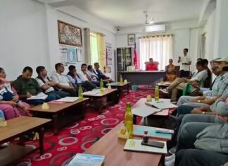 सामुदायिक विद्यालयहरूलाई प्रविधिमैत्री बनाउन मोदी गाउँपालिकाद्वारा ५२ वटा स्मार्ट बोर्ड हस्तान्तरण