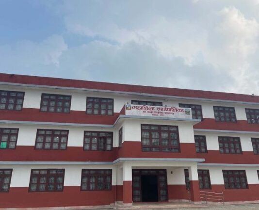 बाढीपिडितको उद्धार, राहत तथा पुर्नस्थापनाका लागि महाशिला गाउँपालिकाले एक लाख ११ हजार एक सय ११ रुपैया सहयोग गर्ने